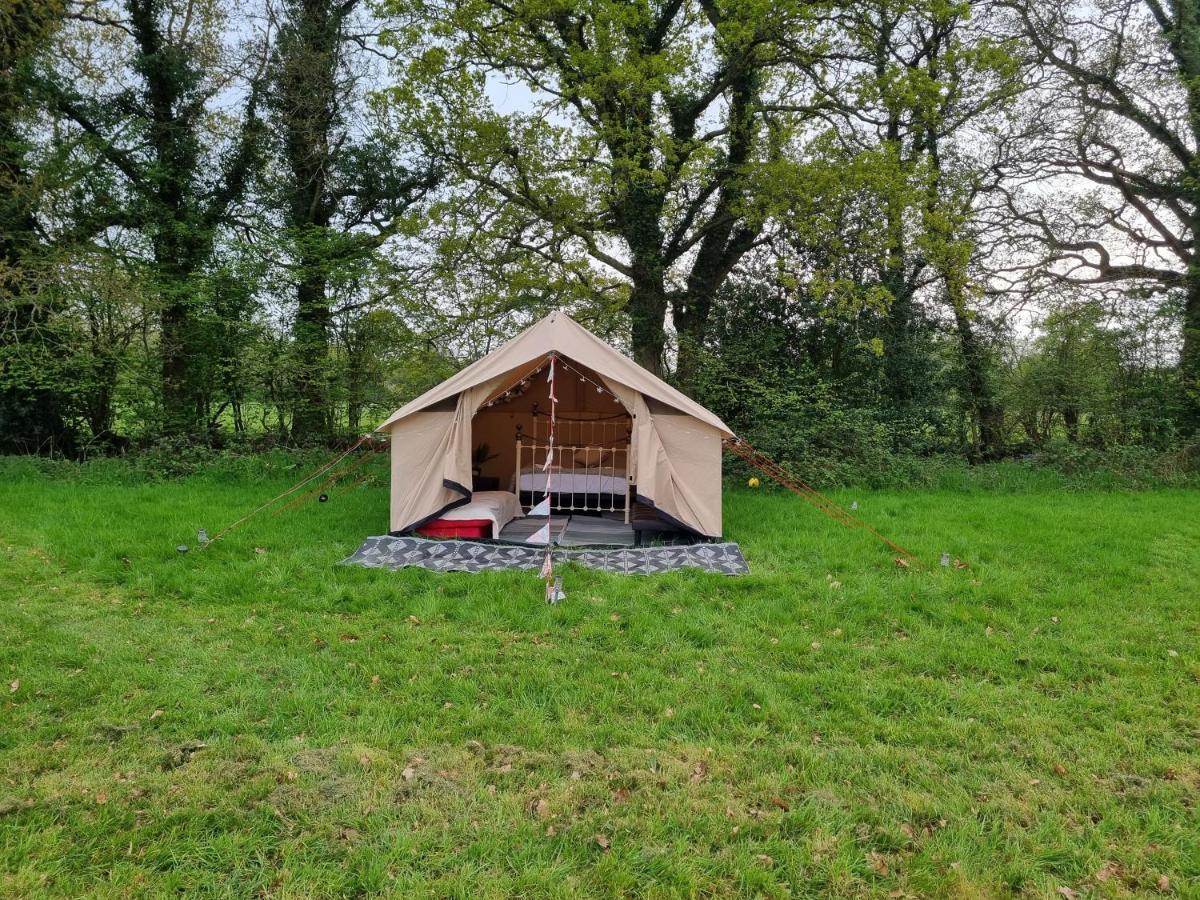 Glamping In Style, Prospector Tent Crawley (West Sussex) Exterior foto
